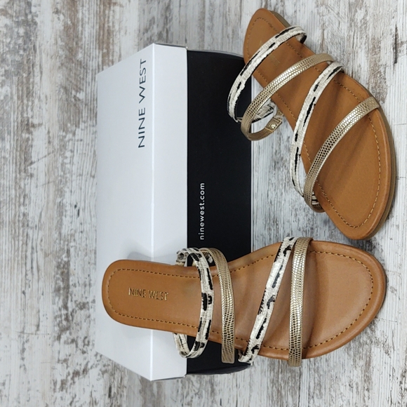 Sandales Dorées Nine West Taille 7 UK - Neuf Sans Emballage